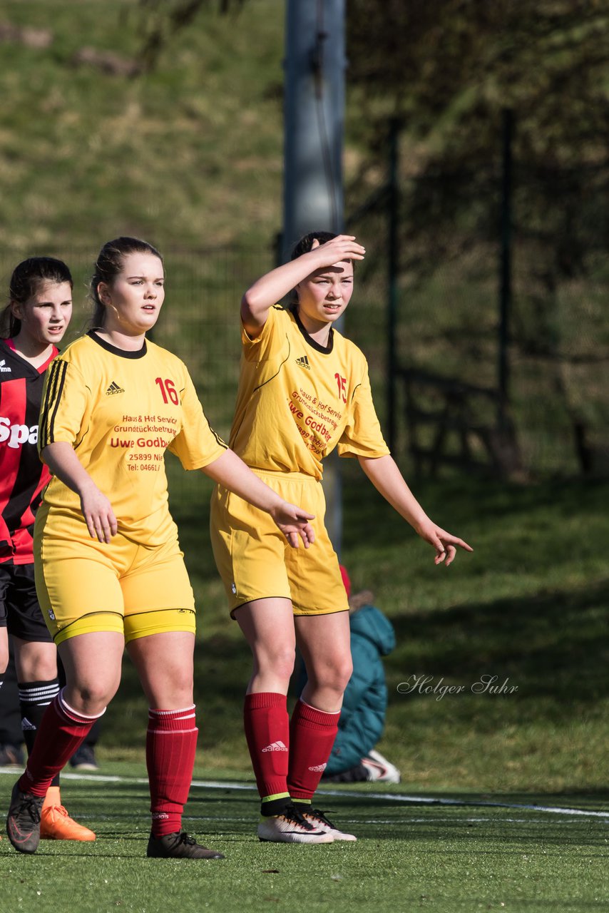 Bild 151 - B-Juniorinnen SG Weststeinburg/Bei - SV Fisia 03 : Ergebnis: 1:2